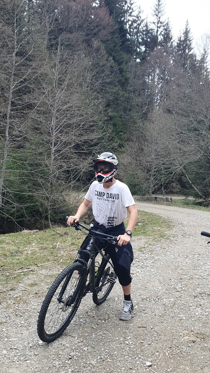 Gazdele La Crăiță – ghizi prietenoși pentru trasee de hiking și bicicletă