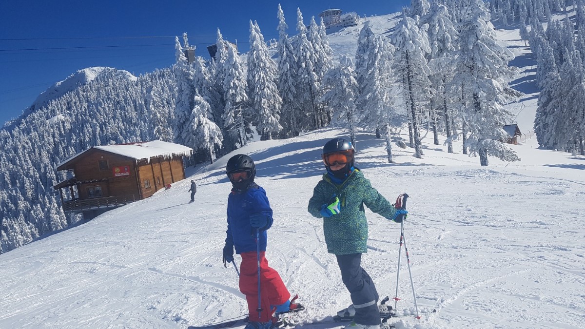 Ospitalitate și zâmbete – echipa La Crăiță, cazare în Bran